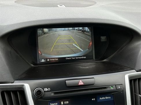 Used 2018 Acura TLX image 19