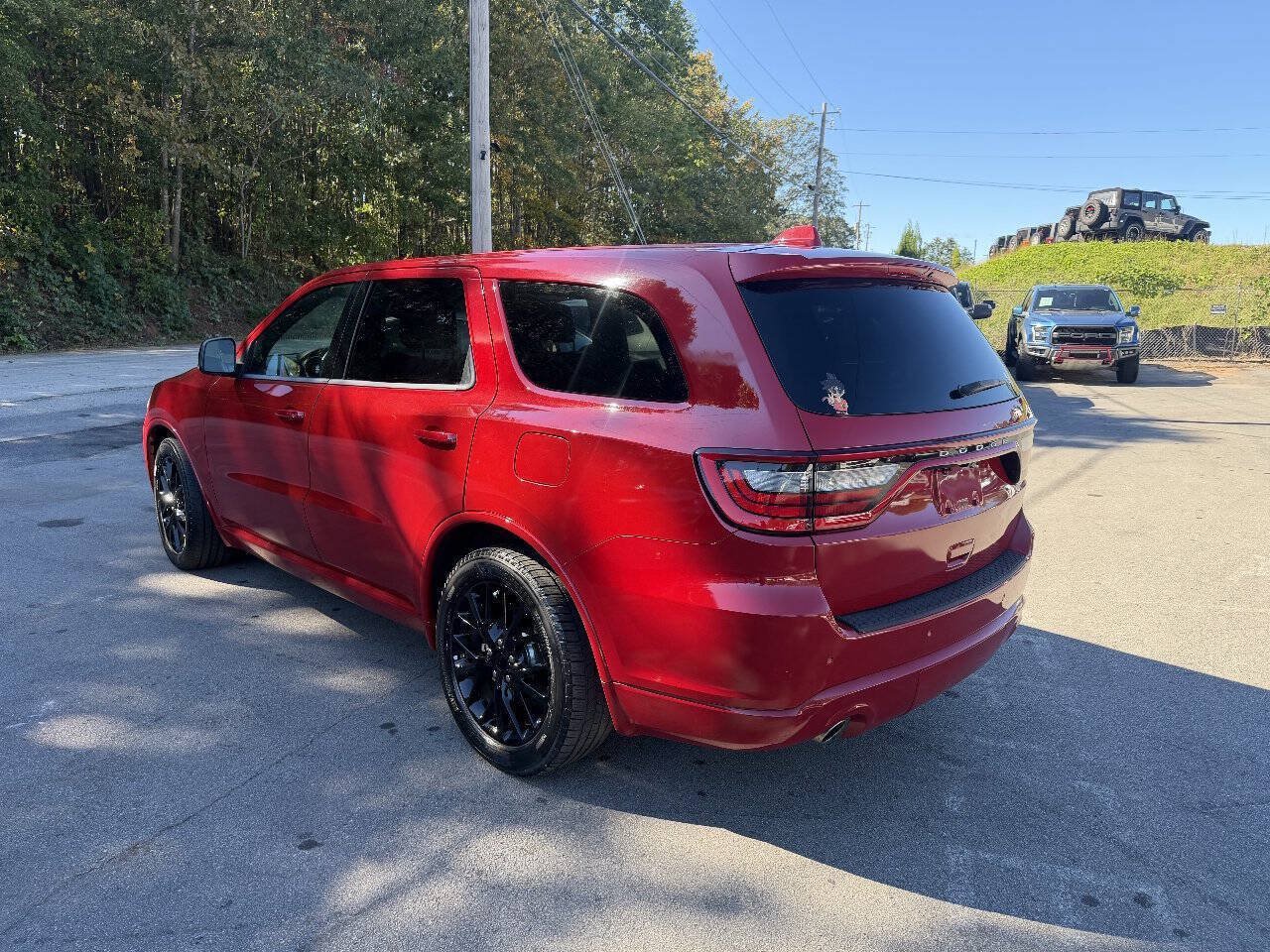 Used 2015 Dodge Durango R/T w/ Blacktop Package AWD/4WD image 8