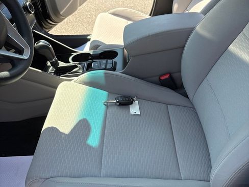 Used 2020 Hyundai Tucson SE FWD image 12