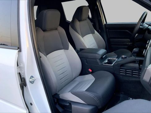 Used 2024 Toyota Tacoma TRD Sport RWD image 8
