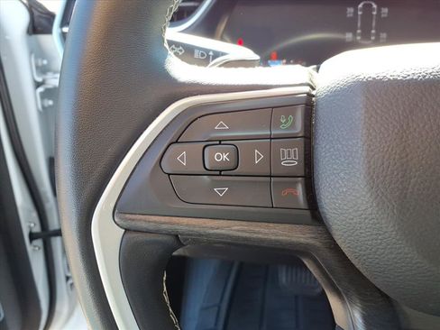 Used 2022 Jeep Grand Cherokee L Limited w/ Trailer Tow Group (B) image 19