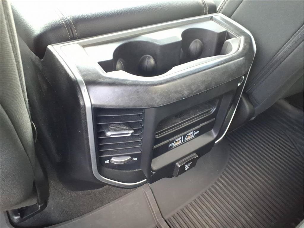 Used 2022 RAM 1500 Big Horn AWD/4WD image 22