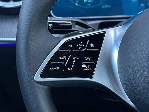 New 2025 Mercedes-Benz C 300 Sedan image 28