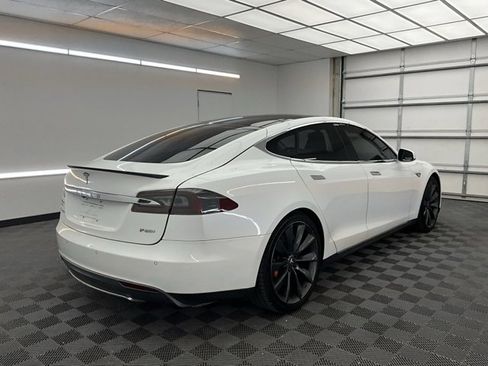 Used 2014 Tesla Model S image 23