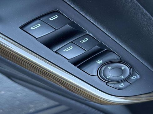 Used 2023 GMC Acadia SLE w/ Driver Convenience Package AWD/4WD image 6