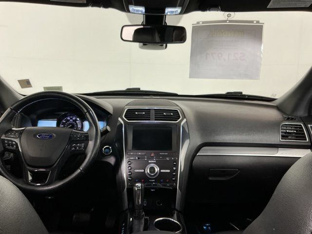 Used 2018 Ford Explorer Sport AWD/4WD image 25