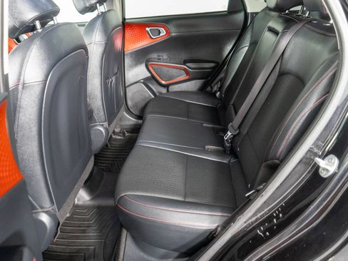 Used 2023 Kia Soul GT-Line FWD image 11