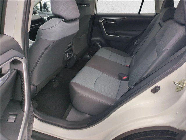 Certified 2025 Toyota RAV4 XLE FWD image 18