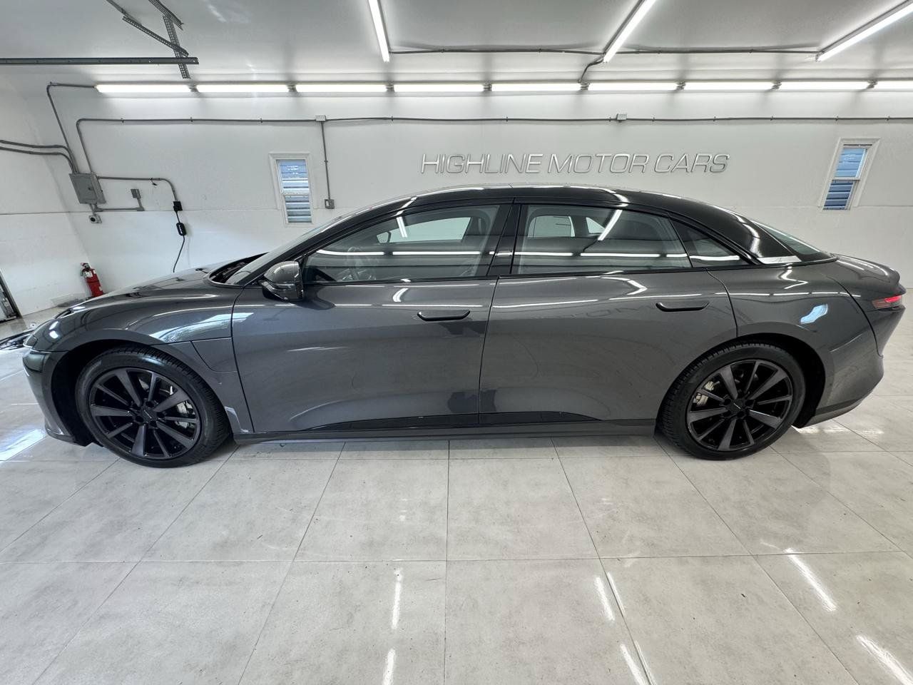 Used 2023 Lucid Air Grand Touring AWD/4WD image 8