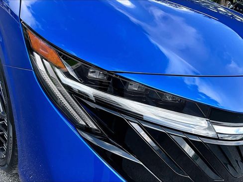 New 2026 Nissan Sentra SR FWD image 13