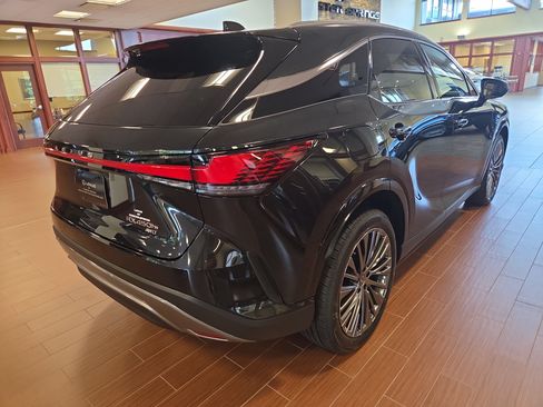 New 2026 Lexus RX 450h AWD image 2