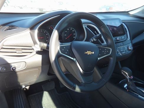 Used 2022 Chevrolet Malibu RS w/ LPO, Convenience Package 2 image 10