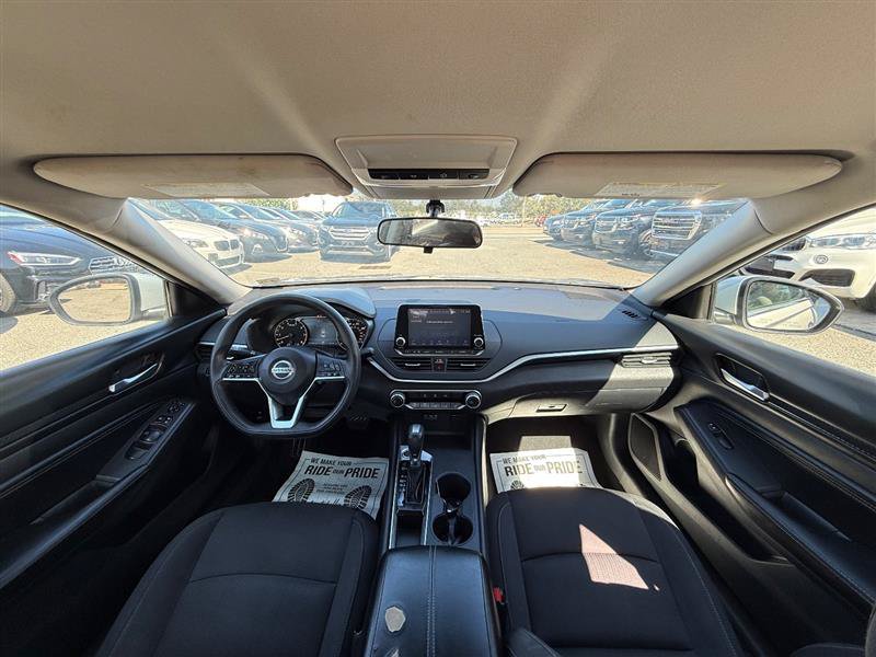 Used 2020 Nissan Altima 2.5 S FWD image 26