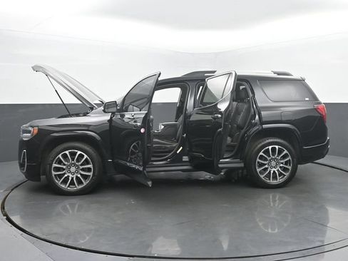 Used 2021 GMC Acadia Denali w/ Denali Technology Package AWD/4WD image 60