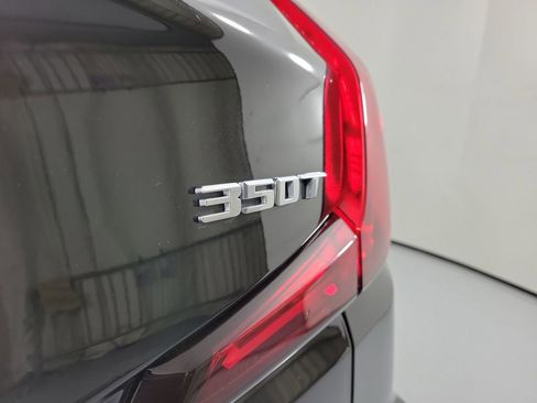 Certified 2025 Cadillac XT4 Premium Luxury FWD image 5