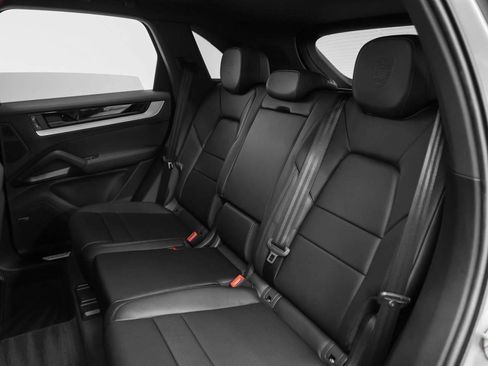 New 2025 Porsche Cayenne E-Hybrid image 73