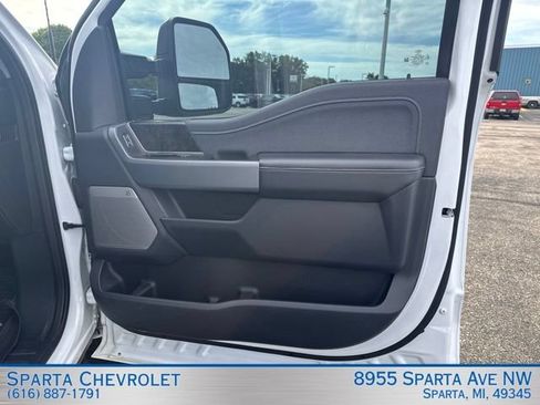 Used 2024 Ford F350 Lariat w/ Lariat Ultimate Package AWD/4WD image 34
