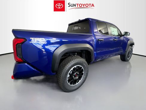 New 2025 Toyota Tacoma TRD Off-Road image 4