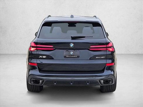 New 2026 BMW X5 xDrive40i w/ M Sport Package image 6