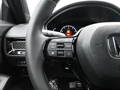 Used 2025 Honda Civic Sport image 45