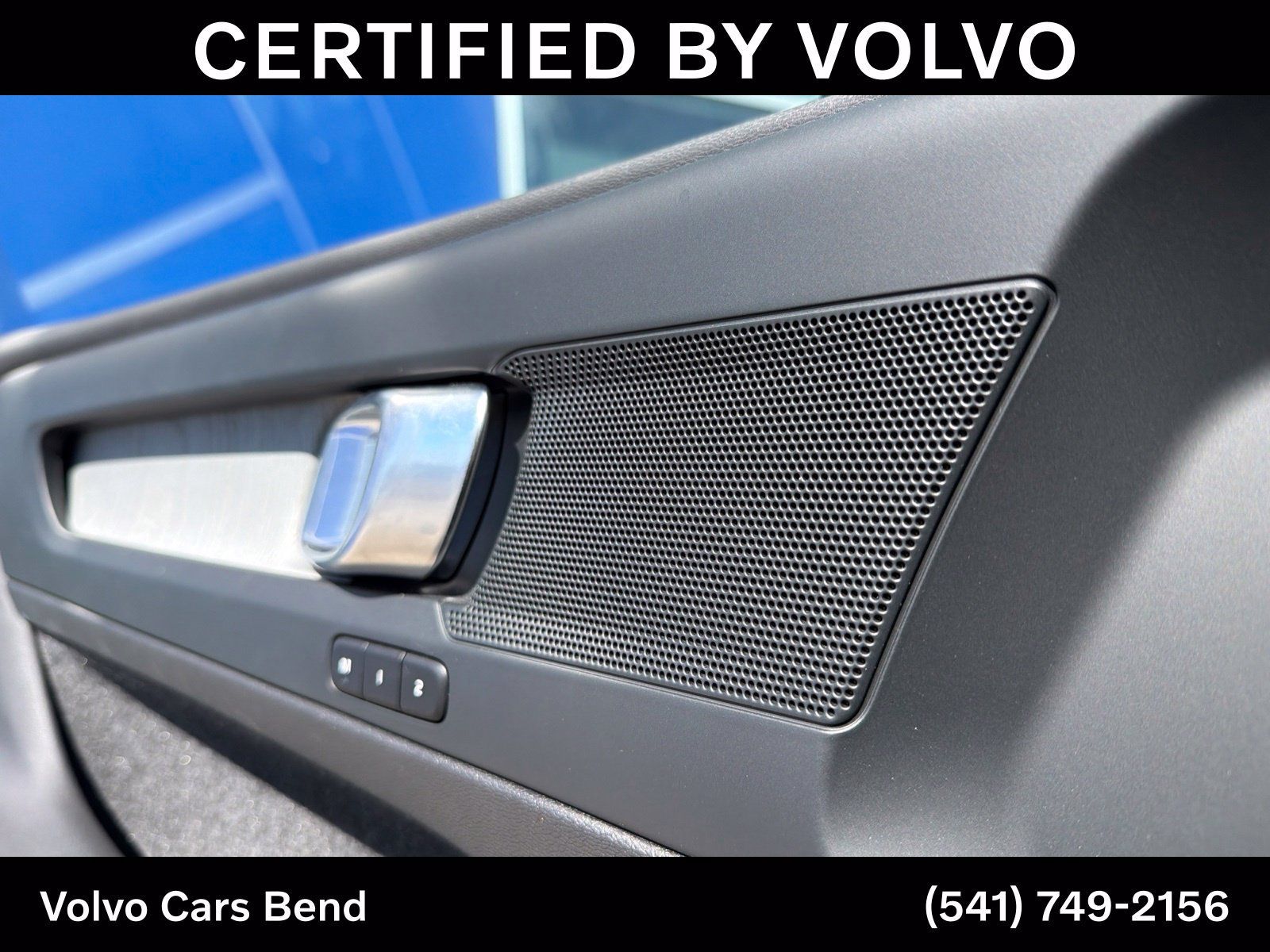 Used 2026 Volvo XC40 B5 Plus AWD/4WD image 16