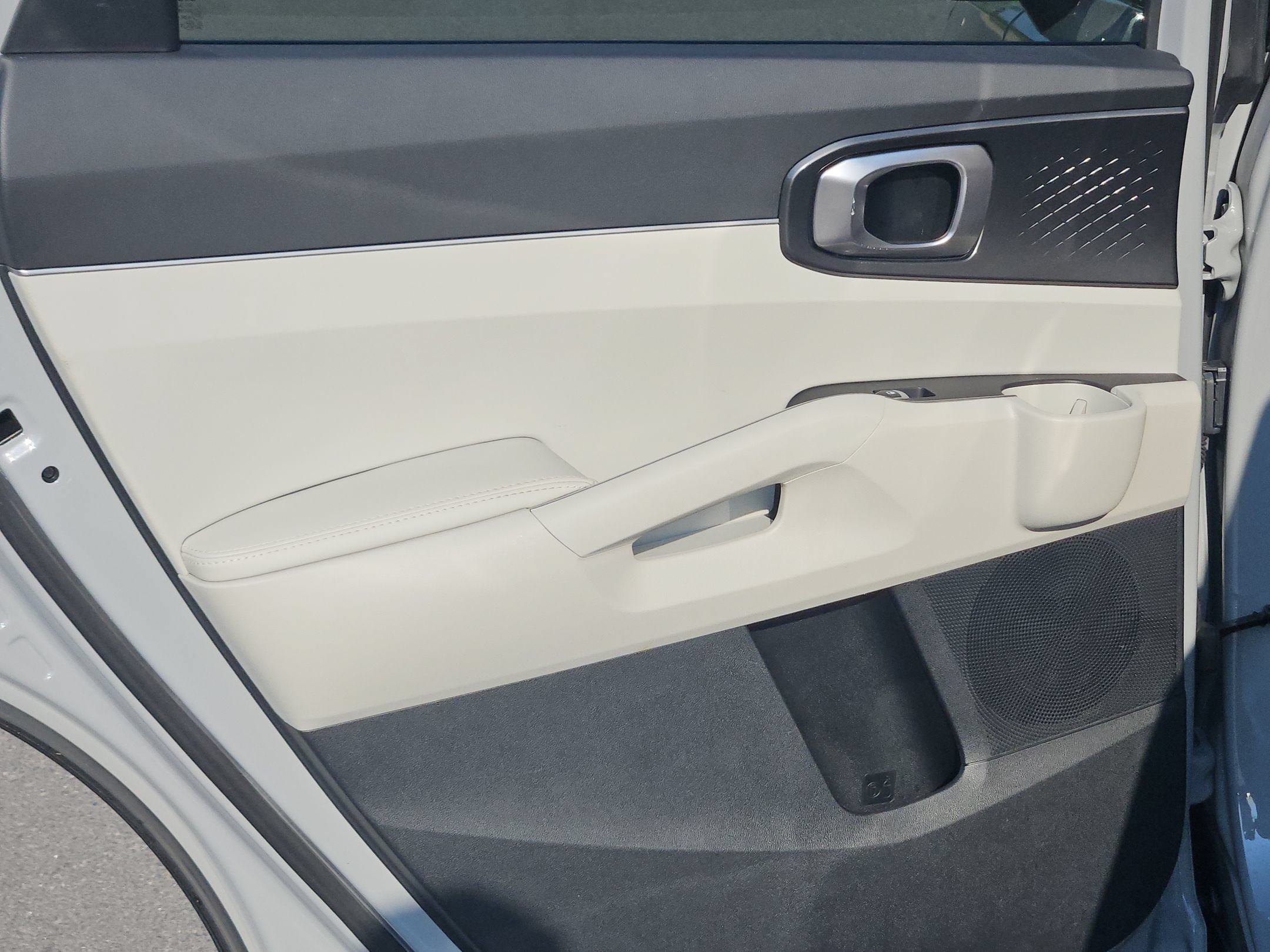 Used 2025 Kia Sorento EX w/ Panoramic Sunroof Package FWD image 36