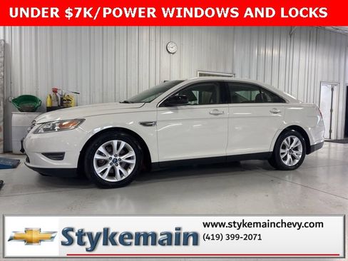 Used 2012 Ford Taurus SEL image 1