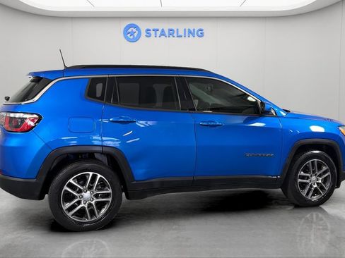 Used 2020 Jeep Compass Latitude FWD image 10