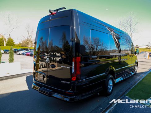 New 2024 Mercedes-Benz Sprinter 3500 image 8