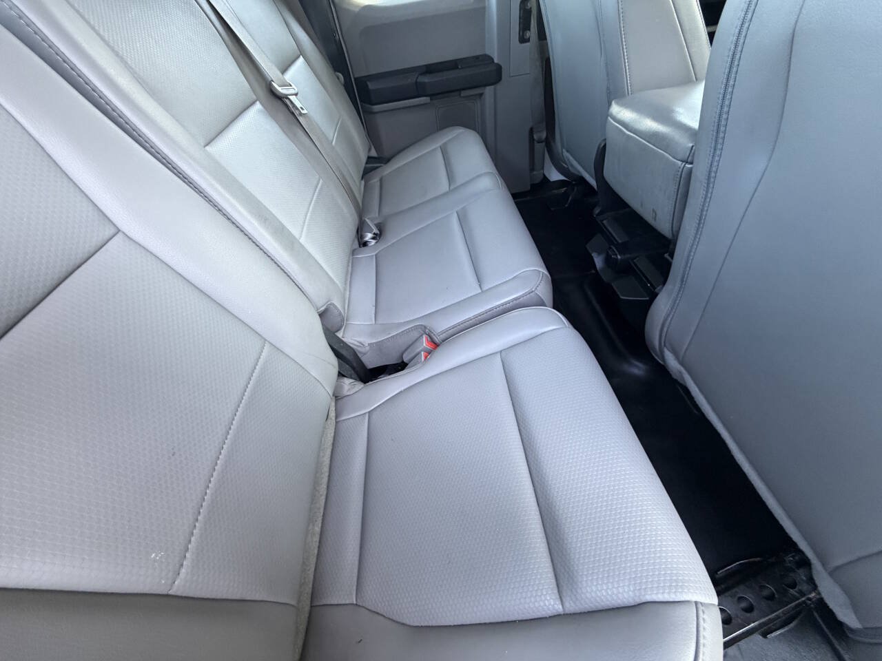 Used 2019 Ford F150 XL w/ Equipment Group 101A Mid AWD/4WD image 14