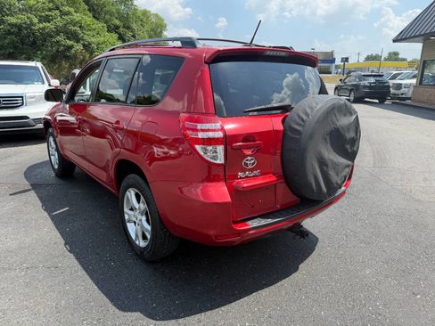 Used 2011 Toyota RAV4 4WD w/ Upgrade Value Pkg image 11