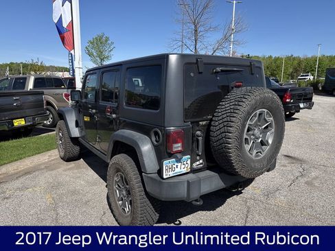 Used 2017 Jeep Wrangler Unlimited Rubicon w/ Cold Weather Group AWD/4WD image 4