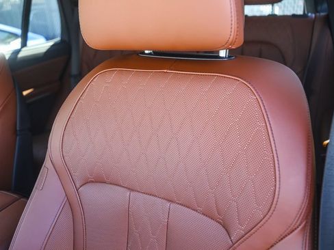 Used 2025 BMW X5 xDrive40i AWD/4WD image 20