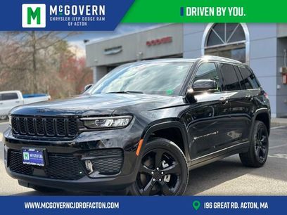 Used 2025 Jeep Grand Cherokee Altitude