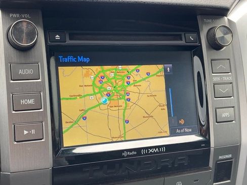 Used 2015 Toyota Tundra SR5 w/ Tow Package image 21