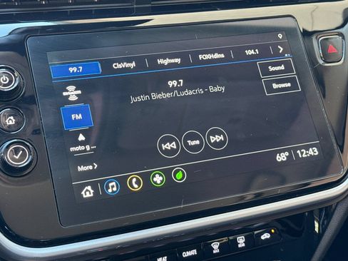 Used 2023 Chevrolet Bolt EUV LT w/ Driver Confidence Package FWD image 26