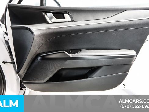 Used 2023 Kia K5 LXS image 42