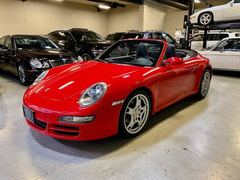 Used 2006 Porsche 911 Carrera RWD image 4