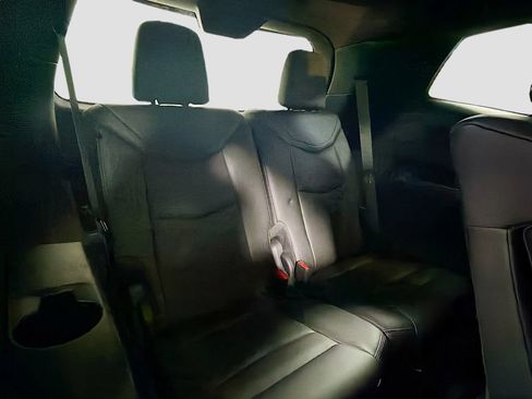 Used 2024 Cadillac XT6 Sport w/ Technology Package AWD/4WD image 30
