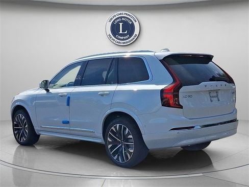 New 2026 Volvo XC90 B6 Ultra image 3