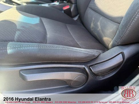 Used 2016 Hyundai Elantra Value Edition FWD image 31