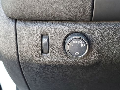 Used 2022 Chevrolet Colorado LT w/ Fleet Safety Package RWD image 20