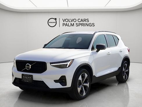New 2026 Volvo XC40 B5 Plus w/ Protection Package Premier image 4