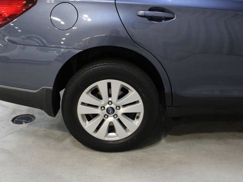 Used 2016 Subaru Outback 2.5i Premium AWD/4WD image 25