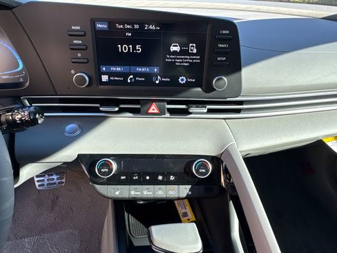 New 2026 Hyundai Elantra SEL Sport image 28