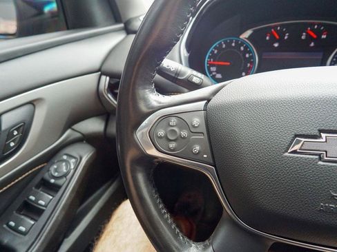 Used 2021 Chevrolet Traverse RS AWD/4WD image 24