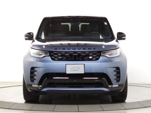 Used 2023 Land Rover Discovery S R-Dynamic image 14