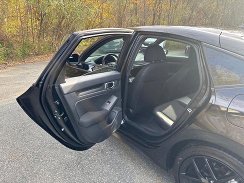 Used 2024 Honda Civic Sport image 31