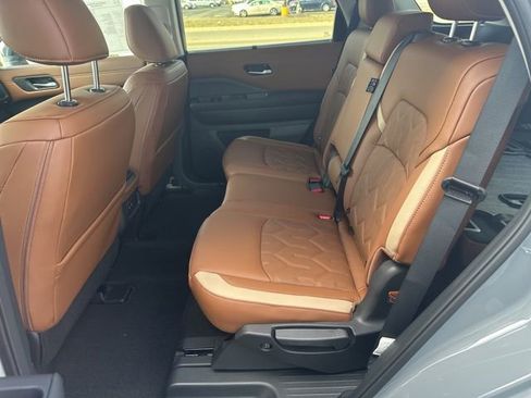 New 2026 Nissan Pathfinder Platinum w/ Cargo Package image 35