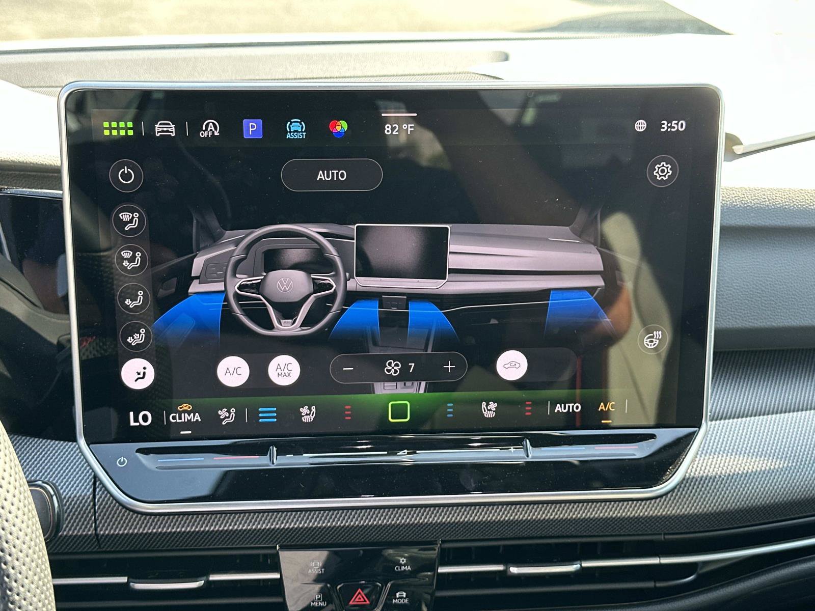 New 2026 Volkswagen GTI SE FWD image 14